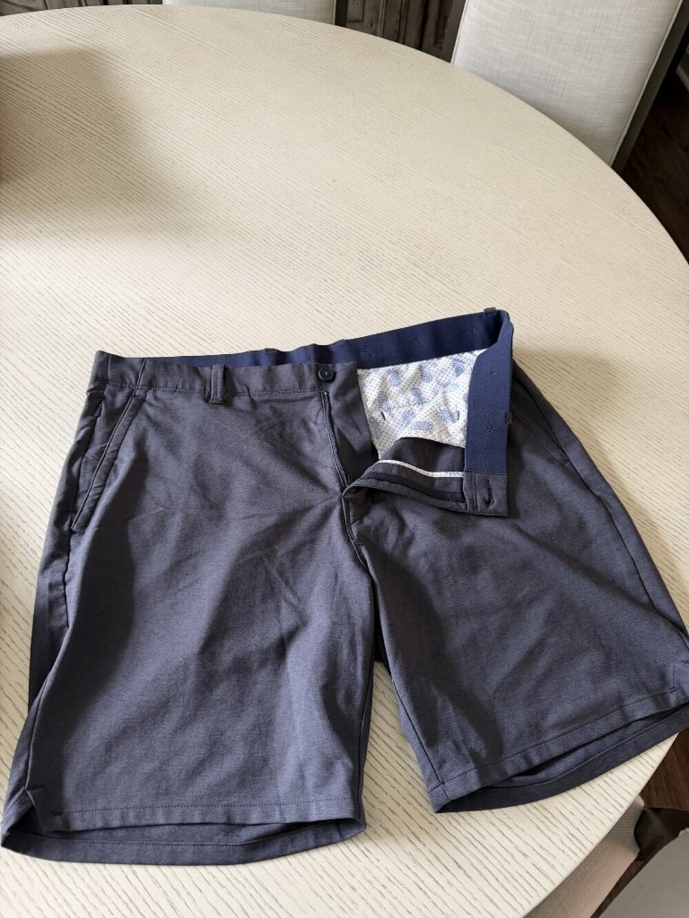 Tommy Bahama Stretch Golf Shorts Navy Flat Front Zip Pocket Men's 38